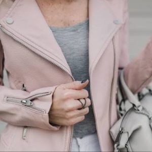 BLANKNYC Faux Leather Moto Jacket in Dusty Pink. Size Small.